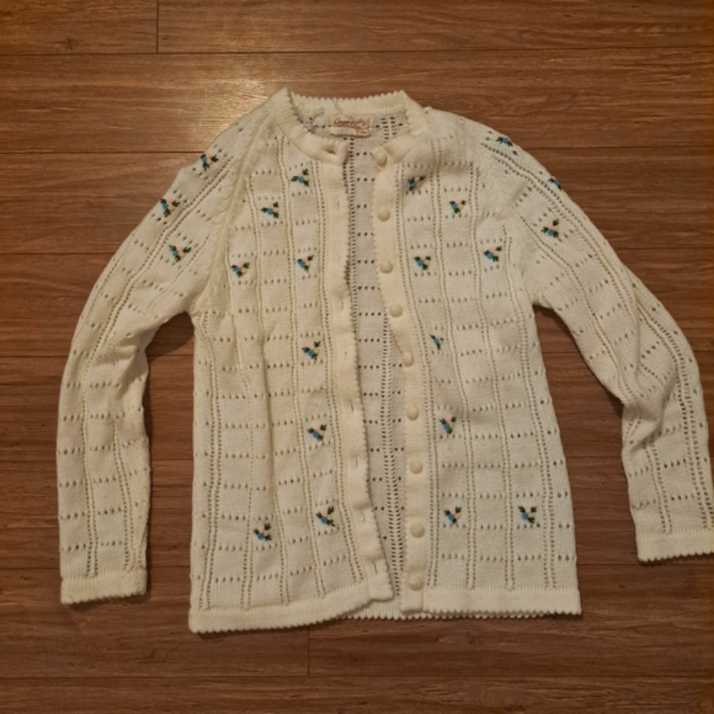 Vintage flower cardigan